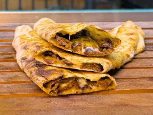 Enfes Orbi Kapalı Dönerli Kaşarlı Pide
